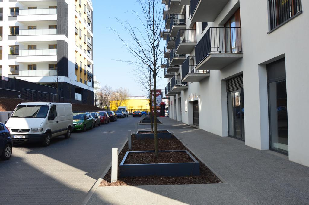 Moko Apartment Parking W Cenie Варшава Экстерьер фото